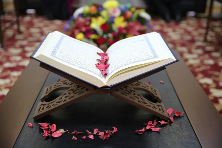 Best Quran Reciters & Best Quranic Reciters