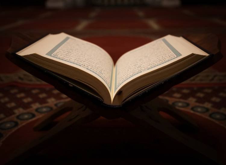 9 Etiquette for Reading the Quran