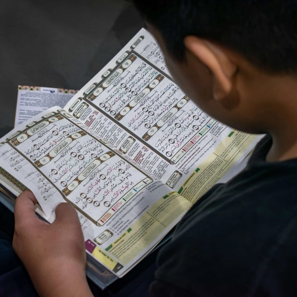 Kid read Quran with Sabil AL Quran